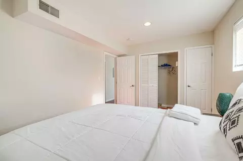 1503 Vermont Ave NW, Washington, DC 20005 photo 17