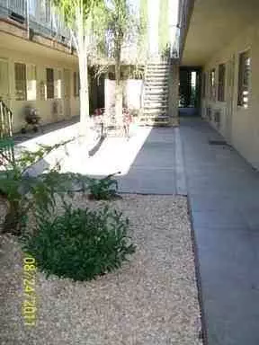541 N 1st St, El Cajon, CA 92021 photo 4