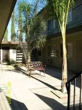 541 N 1st St, El Cajon, CA 92021 photo 3