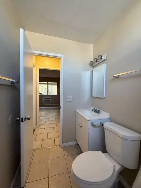 541 N 1st St, El Cajon, CA 92021 photo 10