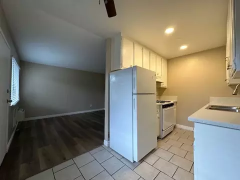 541 N 1st St, El Cajon, CA 92021 photo 3