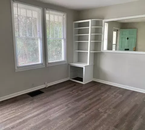 2402 Everett Ave, Raleigh, NC 27607