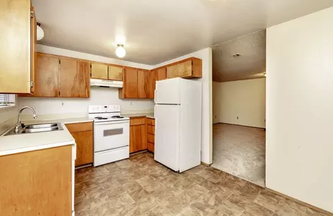 9617 10th Ave E, Midland, WA 98445 photo 2