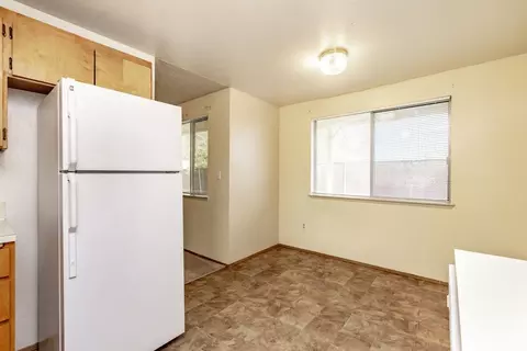 9617 10th Ave E, Midland, WA 98445 photo 5