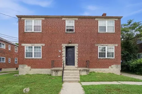 632 Maple Dr, Reading, OH 45215
