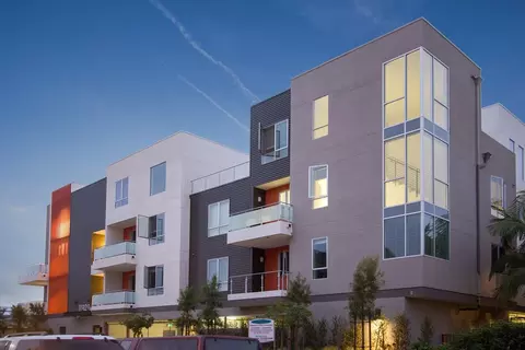 11929 Courtleigh Dr, Los Angeles, CA 90066