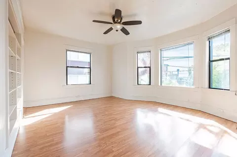 768 Bellevue Ave E, Seattle, WA 98102