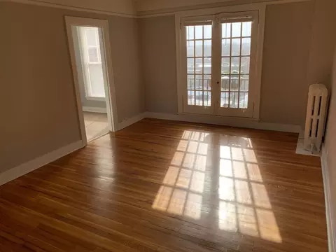 547 Cherry St SE, Grand Rapids, MI 49503