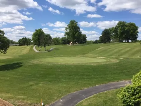 622 Broadmoor Dr, Chesterfield, MO 63017