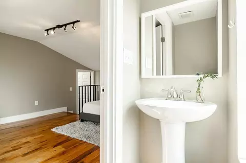 1304 Broadway, Cincinnati, OH 45202 photo 29