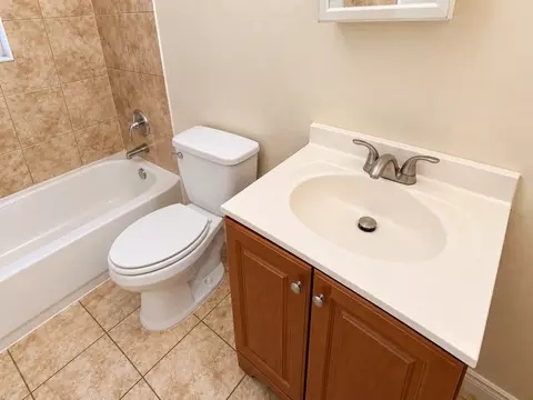 211 Skyway Dr, Euless, TX 76040 photo 20