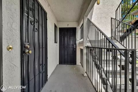 3864 35th St, San Diego, CA 92104