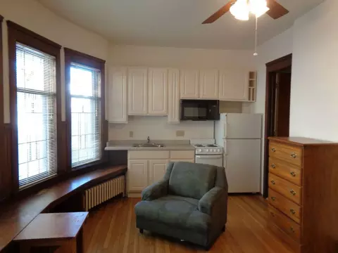 416 N Carroll St, Madison, WI 53703