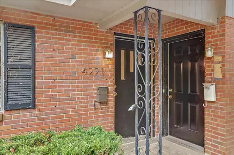 42214223 Hawthorne Ct, Jackson, MS 39206