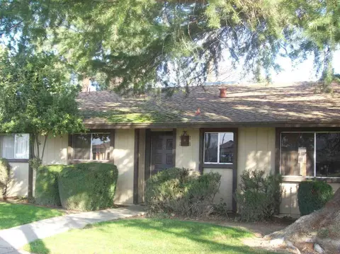 3388 G St, Merced, CA 95340