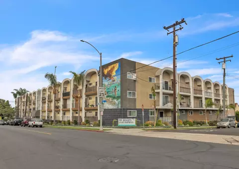 500 Ximeno Ave, Long Beach, CA 90814