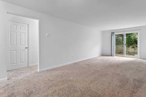 12430 NE Glisan St, Portland, OR 97230