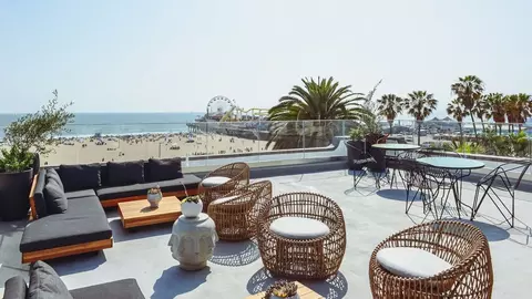 1659 Ocean Front Walk, Santa Monica, CA 90401