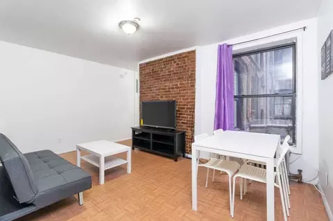 200 E 11th St, New York, NY 10003