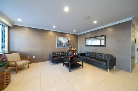 85 Maple St, Weehawken, NJ 07086