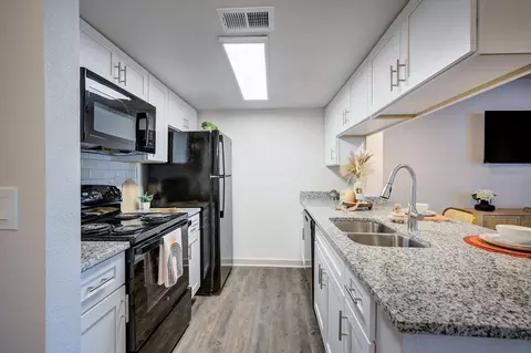 3516 Coronado Dr, Sarasota, FL 34231 photo 4