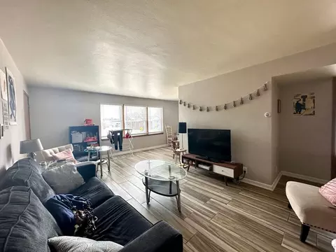 1204 E Olive St, Shorewood, WI 53211
