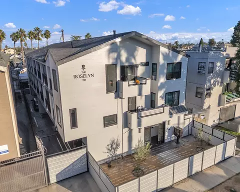 736 Rose Ave, Long Beach, CA 90813