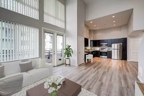 10688 NE 10th St, Bellevue, WA 98004 photo 16