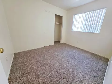 1176 Rosemarie Ln, Stockton, CA 95207 photo 9