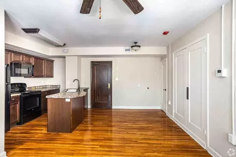 1001 University Ave, Columbia, MO 65201 photo 6