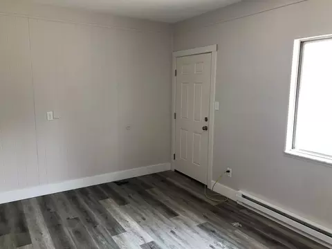 409 E 10th St, Bloomington, IN 47408 photo 3