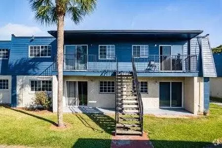 1051 Lee Rd, Fairview Shores, FL 32810