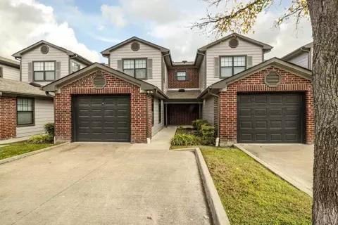 1020 Scotland Dr, Desoto, TX 75115 photo 4