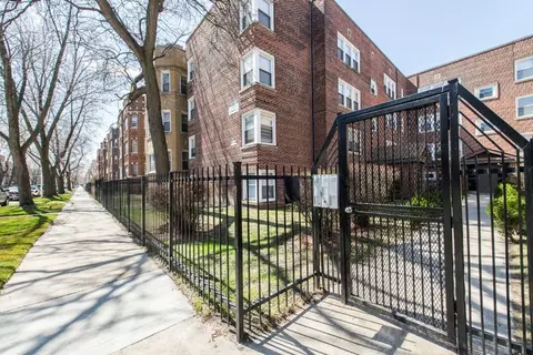 7624 S Kingston Ave, Chicago, IL 60649 photo 18