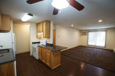 401 E Burnsville Pkwy, Burnsville, MN 55337