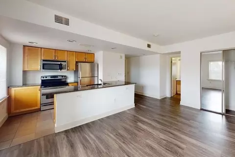 350 E Armour Blvd, Kansas City, MO 64111 photo 4