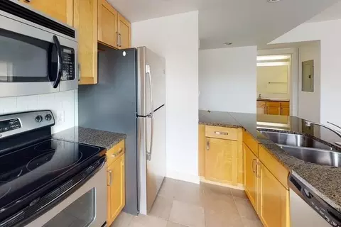 350 E Armour Blvd, Kansas City, MO 64111