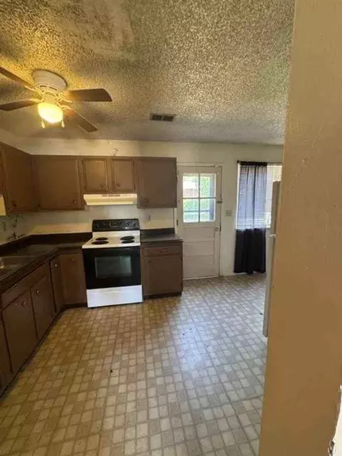28 Th 28th St, Greeley, CO 80631 photo 3