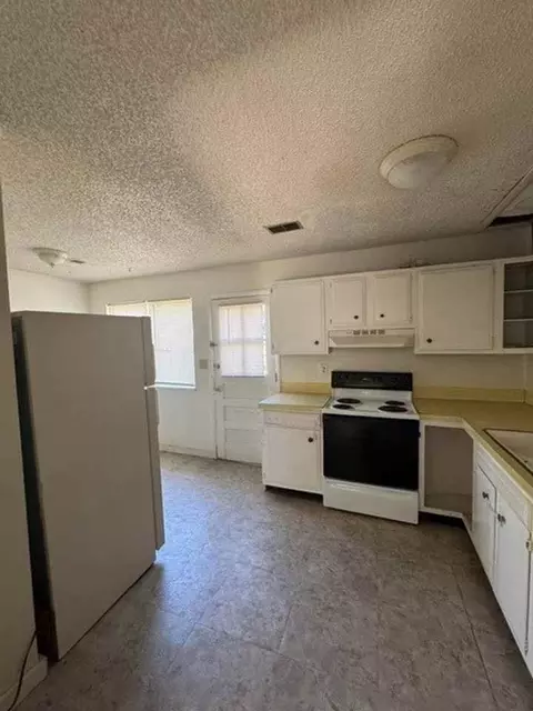 28 Th 28th St, Greeley, CO 80631 photo 4