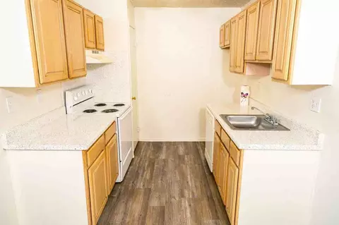 1110 E 60th St, Tulsa, OK 74105