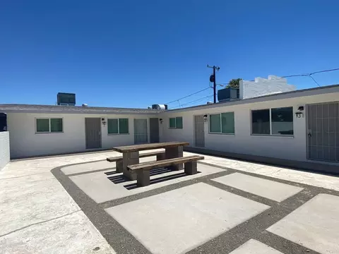 5927 5927 59395947 W Rose Ln, Glendale, AZ 85301