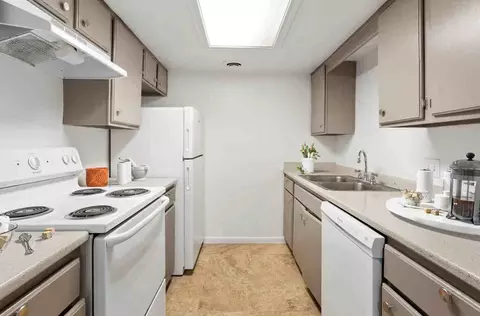 7575 Bissonnet St, Houston, TX 77074 photo 8