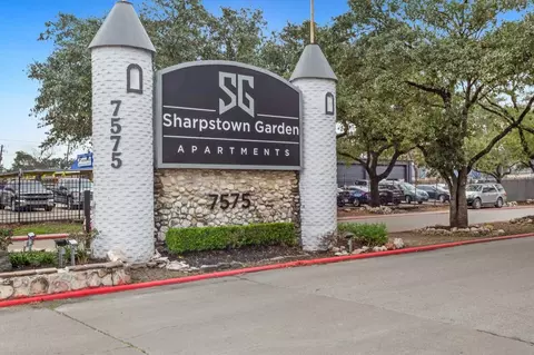 7575 Bissonnet St, Houston, TX 77074 photo 2