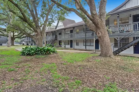 7575 Bissonnet St, Houston, TX 77074 photo 6