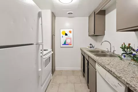 7575 Bissonnet St, Houston, TX 77074 photo 29