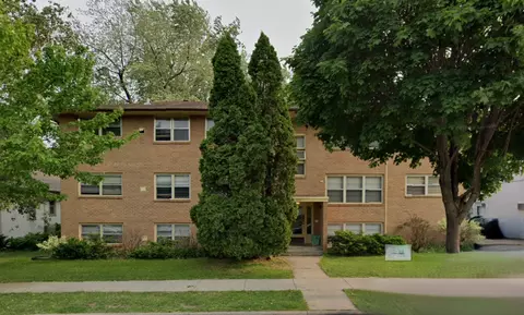 1330 Saint Clair Ave, Saint Paul, MN 55105