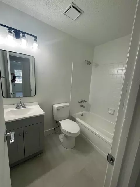 6108 SW 9th Pl, Gainesville, FL 32607 photo 6
