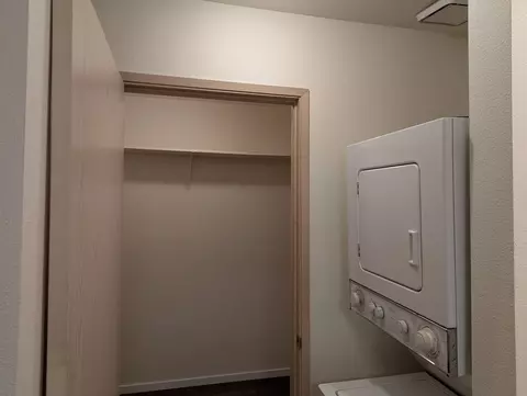 312 N 39th St, Seattle, WA 98103 photo 5