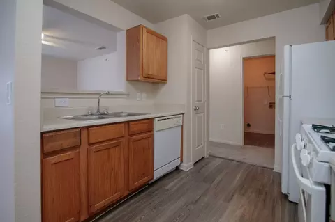 1601 Montopolis Dr, Austin, TX 78741 photo 3