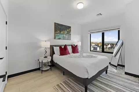 600 Broadway, Everett, MA 02149 photo 34